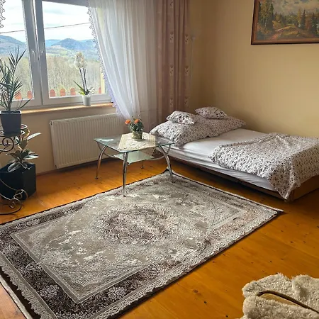 W Beskidzie Wyspowym Przenosza